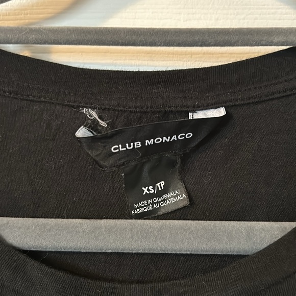 Club Monaco Heritage Crest Women’s Tee - Picture 3 of 5